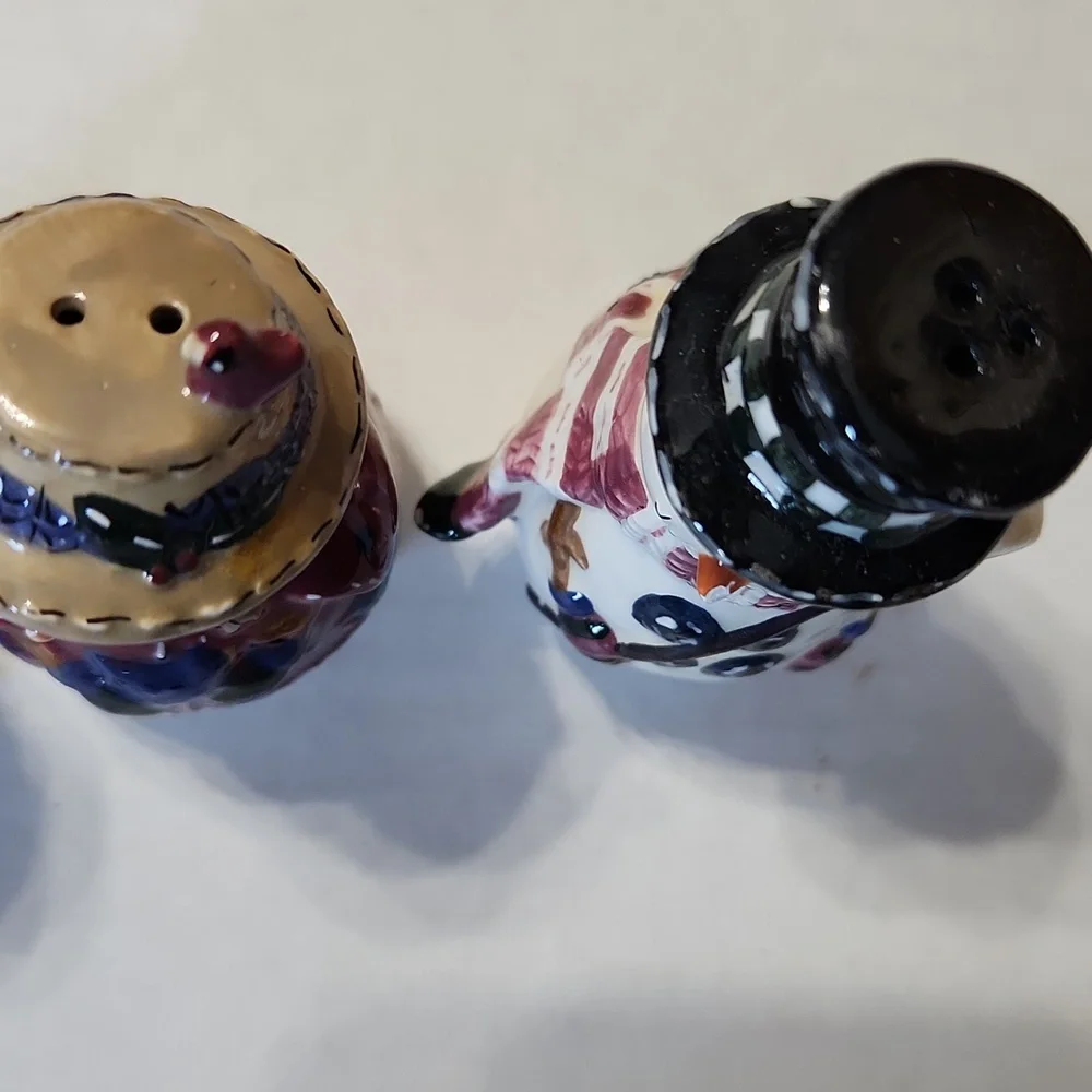 Ceramic Snowman Salt and Pepper Shakers